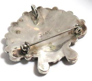 インディアンジュエリーのブローチ・ピン