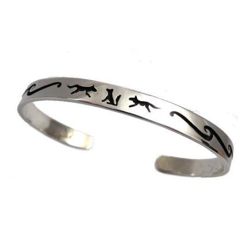 ホピ族のブレスレット・バングル 〔アメリカインディアンが創る〕