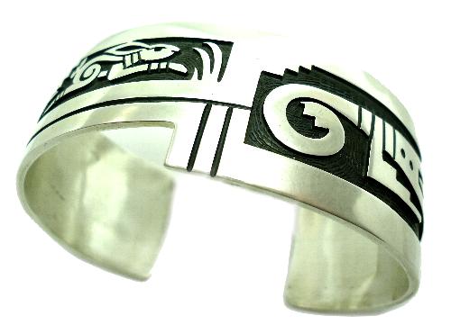 アメリカインディアン・ホピ族のシルバー・バングル ブレスレット