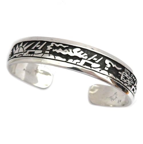 アメリカインディアン・ホピ族のシルバー・バングル ブレスレット