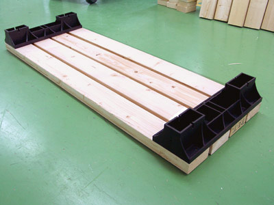 2×4材で作るがっしり丈夫棚｜HowTo情報｜コメリドットコム