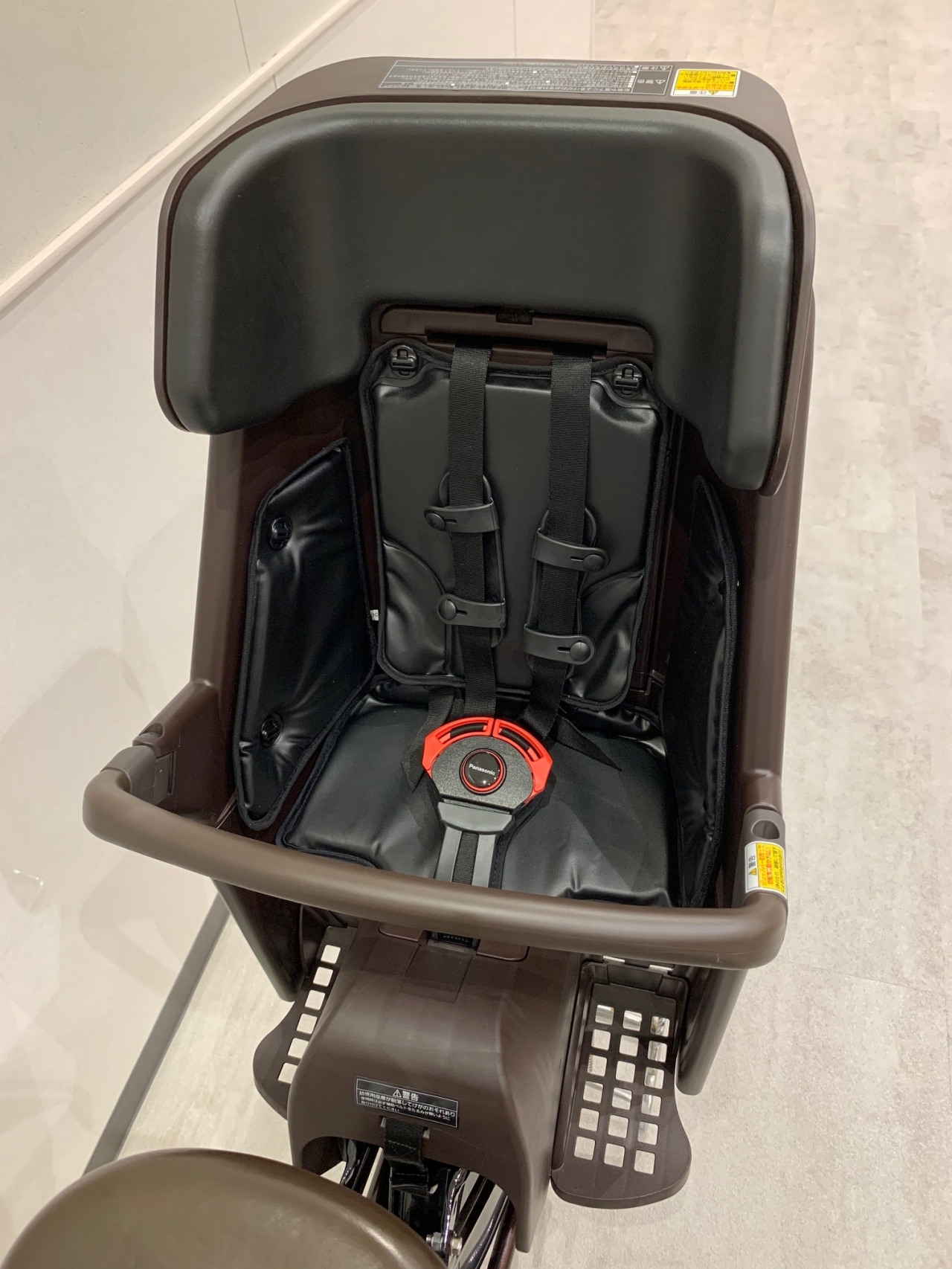 Panasonic ギュットシリーズのプレミアムリヤチャイルドシートのご紹介