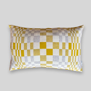 エレノア プリチャード Tuulevurr クッション ネイビー/サンド