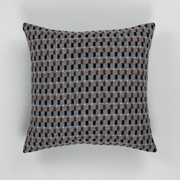 エレノア プリチャード Tuulevurr クッション ネイビー/サンド