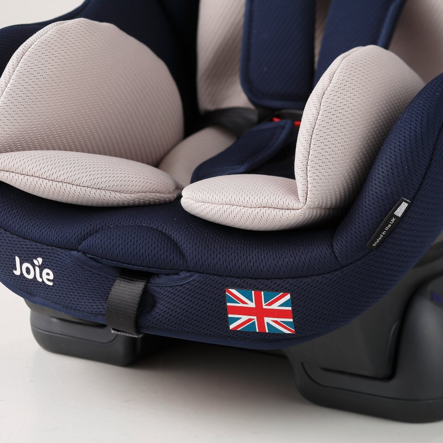 Joie チャイルドシート チルト（マリン）」について｜カトージの商品