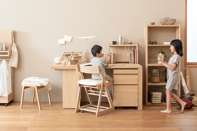学習机・勉強机ならカリモク家具｜デスク関連アイテム｜国産家具