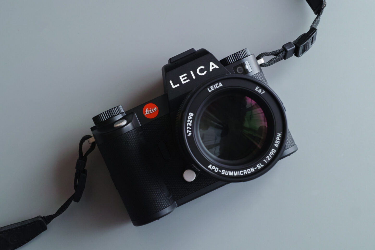 堅牢かつ優美、さらにフレンドリーなライカSL3 | ShaSha