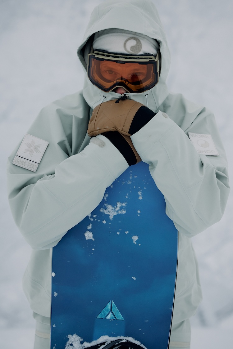 アワー レガシー ワークショップとゴールドウインがコラボ。雪山に