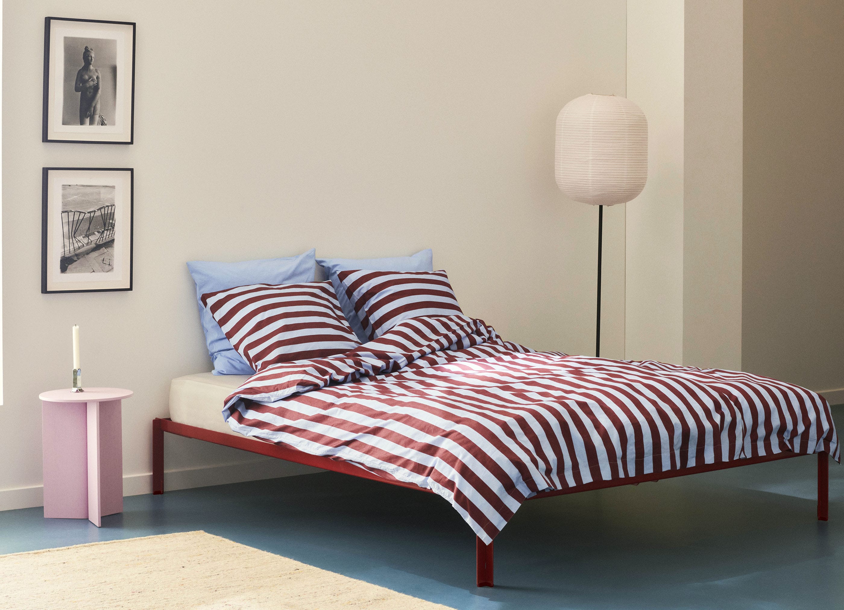 SLIT TABLE WOOD HIGH / Φ35 x H47 - テーブル | 【公式】HAY