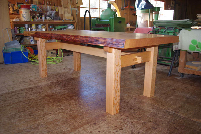 ベイマツ無垢一枚板 ダイニングテーブル：手作り家具/ダイニング