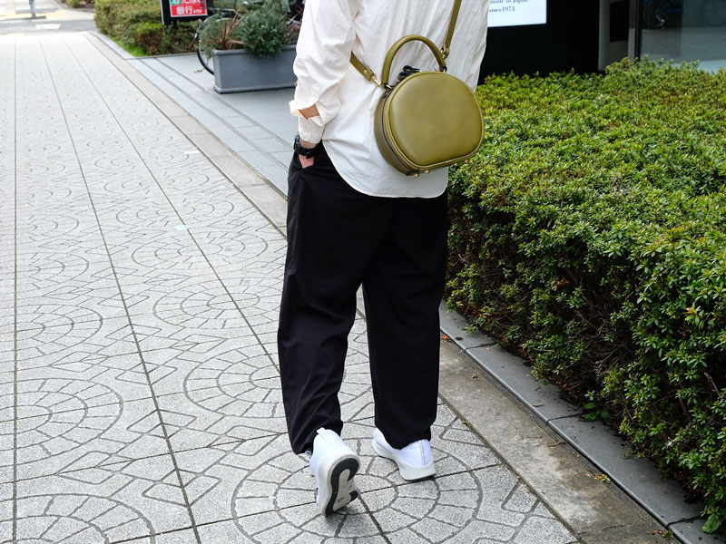 セリニバッグばくたん！！｜革鞄・革小物のHERZ公式通販