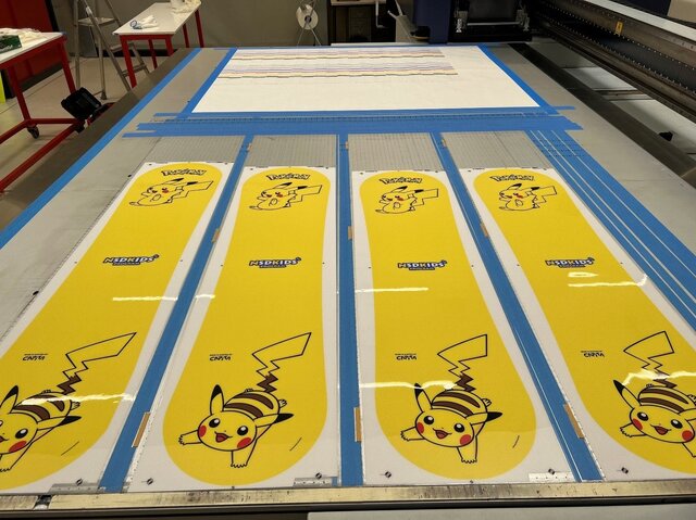 冬もポケモン！スキー場に持っていきたい、ピカチュウ柄の黄色い