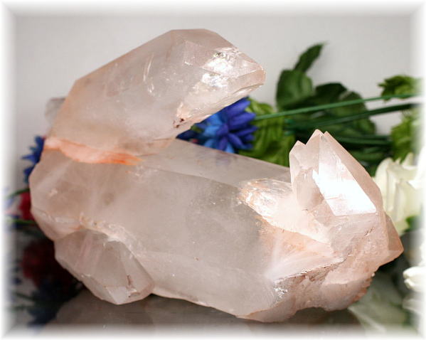 インド・マニカラン産]ピンクヒマラヤ水晶クラスター/原石 - 埼玉県