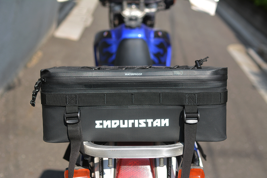 裏技】キャリアにも取り付け可能！エンデュリスタン パニアトッパーは