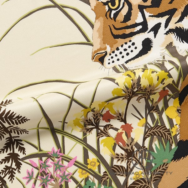 カレ70 タイガー・タイガー ベージュドレ[H984285S 02] Carre70 Tyger