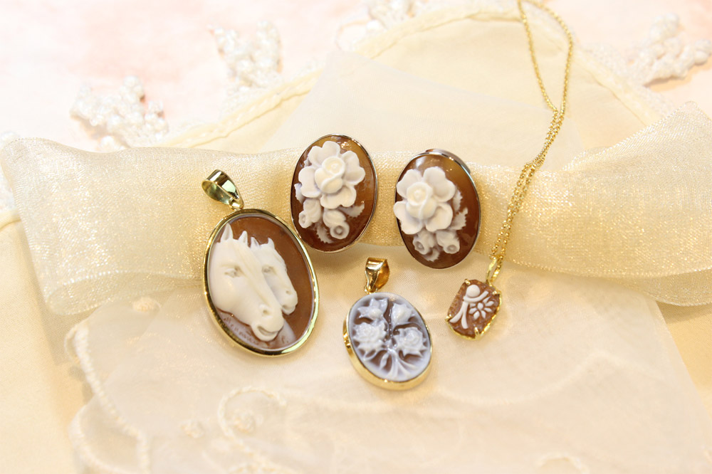 ジュエリー小林 宝石・時計・小物販売・宝石・時計修理・地金買取 茨城