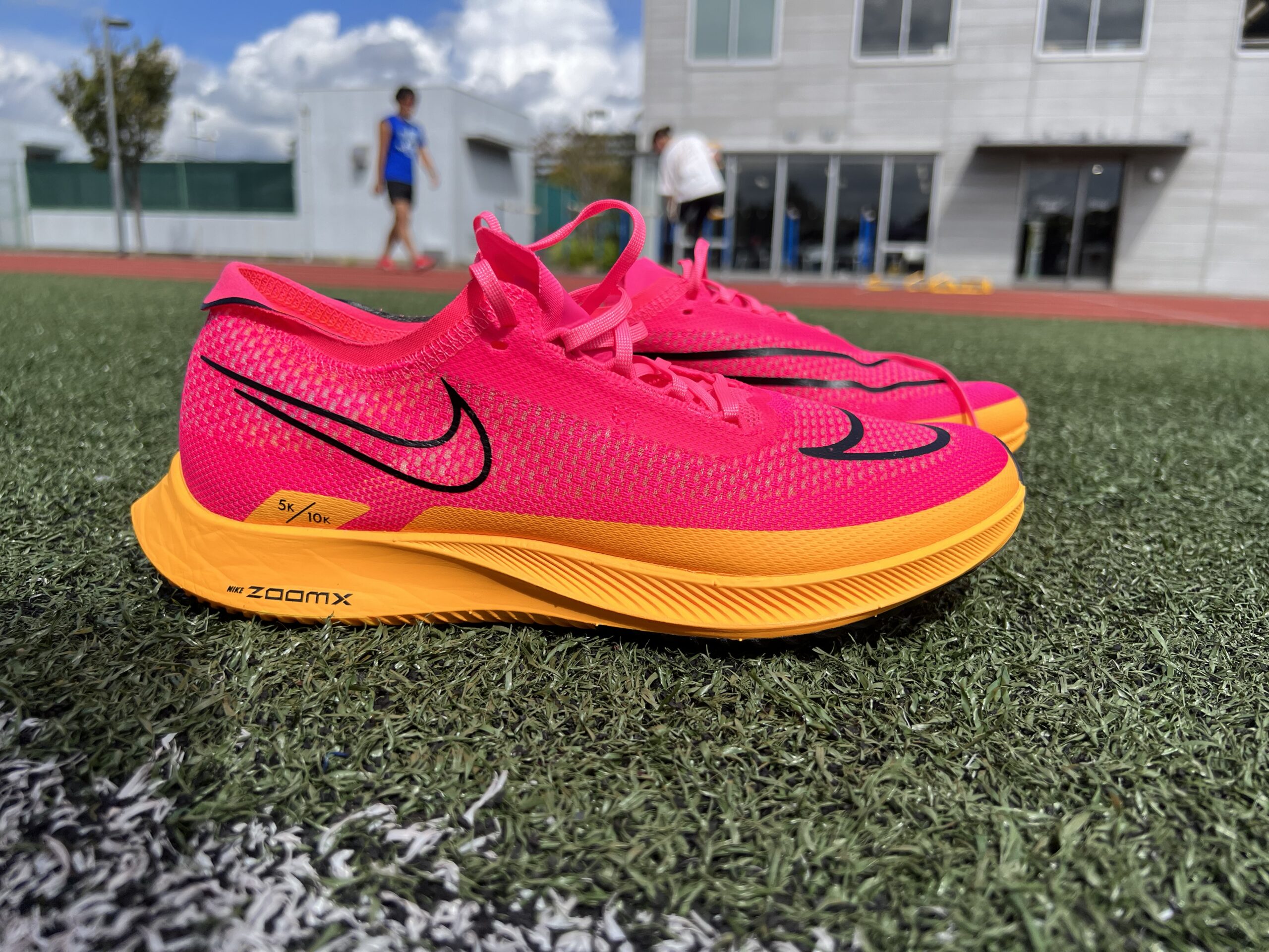 ナイキ ストリークフライ 短距離 選手におすすめ だけど | おおけん