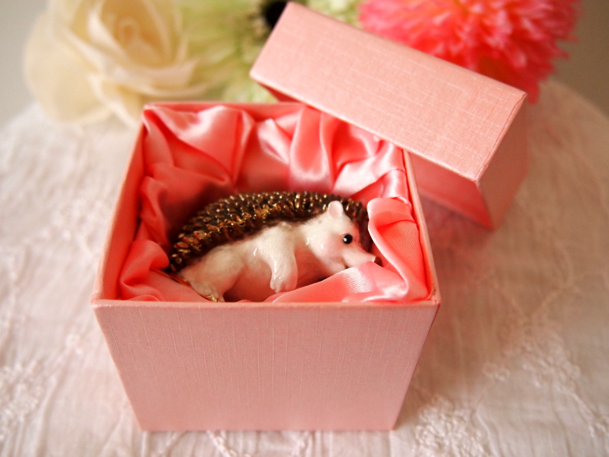 宝石箱シリーズ「ジュエリーボックス・ハリネズミ」