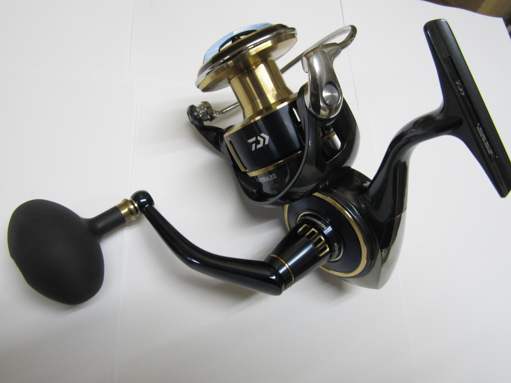 25ソルティガ8000H - 123,800円 : 海釣り、船釣り専門店の沖三昧 ,釣具