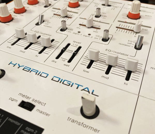 中古品】Vestax/DJミキサー/PMC-08Pro WH -DJ機材アナログレコード専門