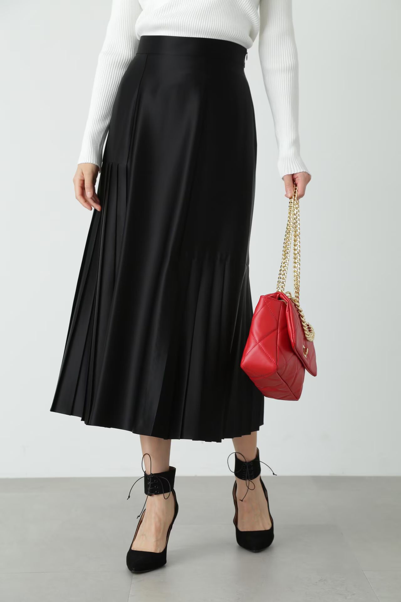 PINKY&DIANNE - アシンメトリープリーツスカート（ブラック