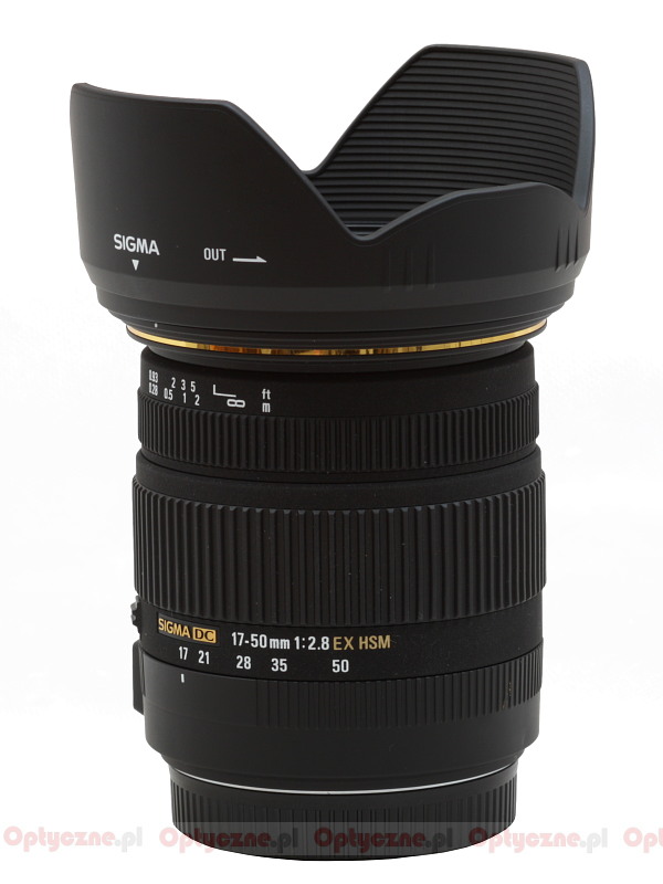 Sigma 17-50 mm f/2.8 EX DC OS HSM - LensTip.com