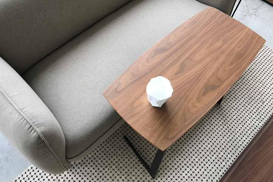 ソファに差し込んで使えるサイドテーブル 80cm - サイドテーブルの通販