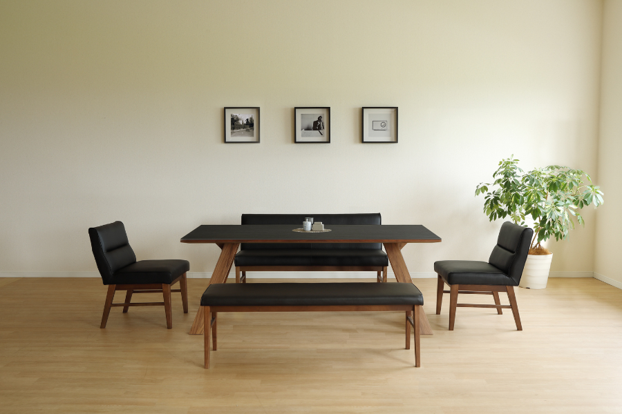 高級感のあるセラミック天板のダイニングテーブル - ダイニング