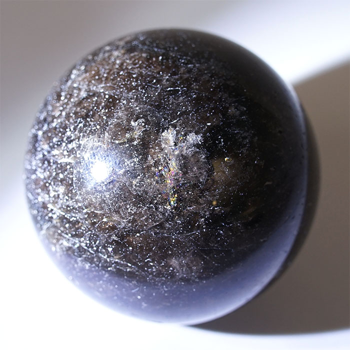 黒平産黒水晶　飛龍勾玉　産地証明書付き YS357 山梨県黒平産黒水晶勾玉（まがたま）【大玉】 山梨の職人が製作