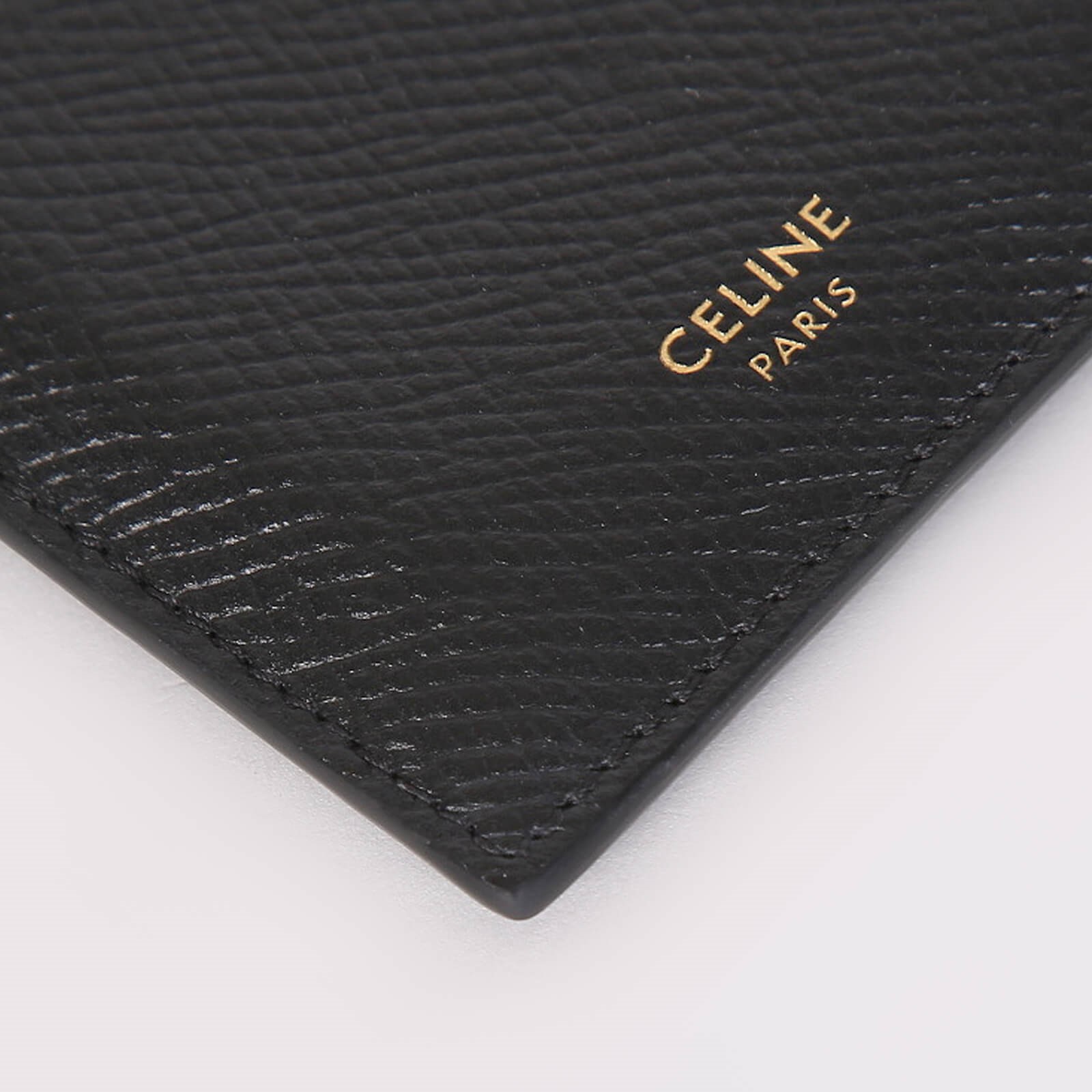 Celine - Grained Leather Zipped Compact Card Holder Black | www