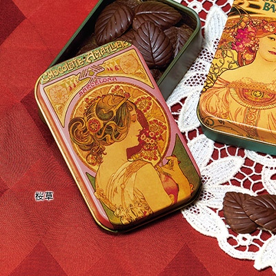 LUPICIA gourmand】アマリエ リーブス 70％ダークチョコレート缶 桜草