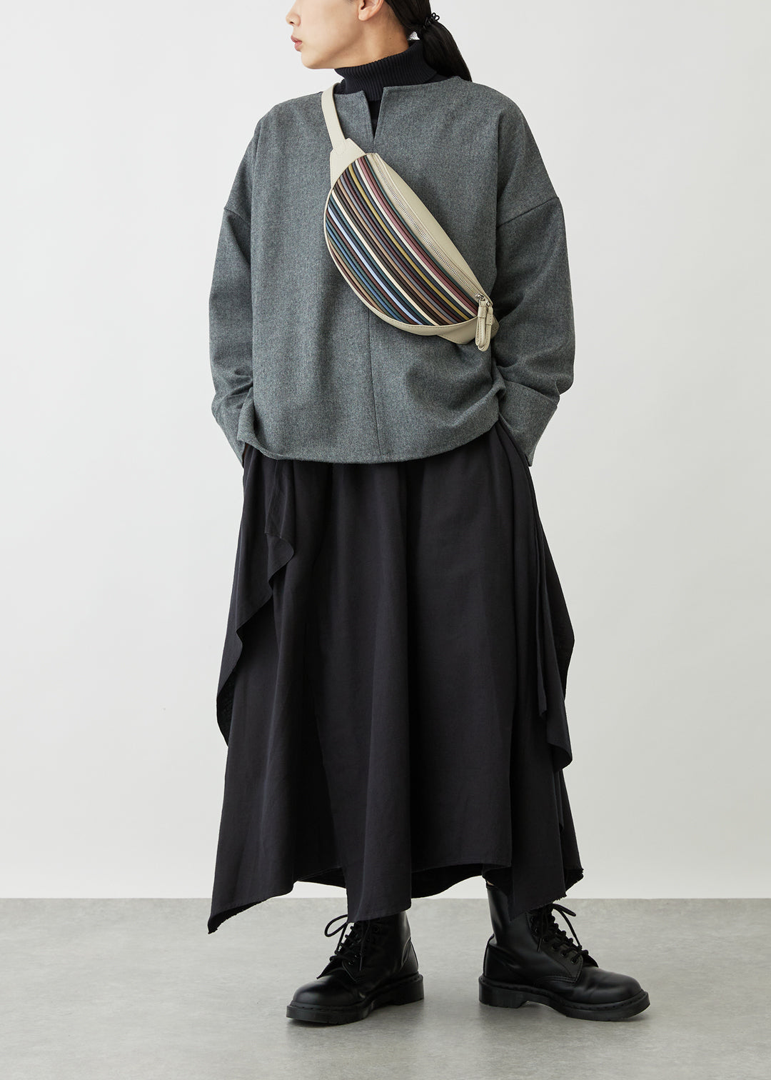 Rinne Jomon Cross Bag – マザーハウス 公式サイト