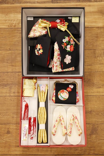 福岡市南区の呉服店で着物・男きもの・帯・浴衣・半幅帯やお宮参り着