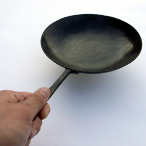 密買東京｜何も説明できない｜商品詳細（フライパン - studio tint