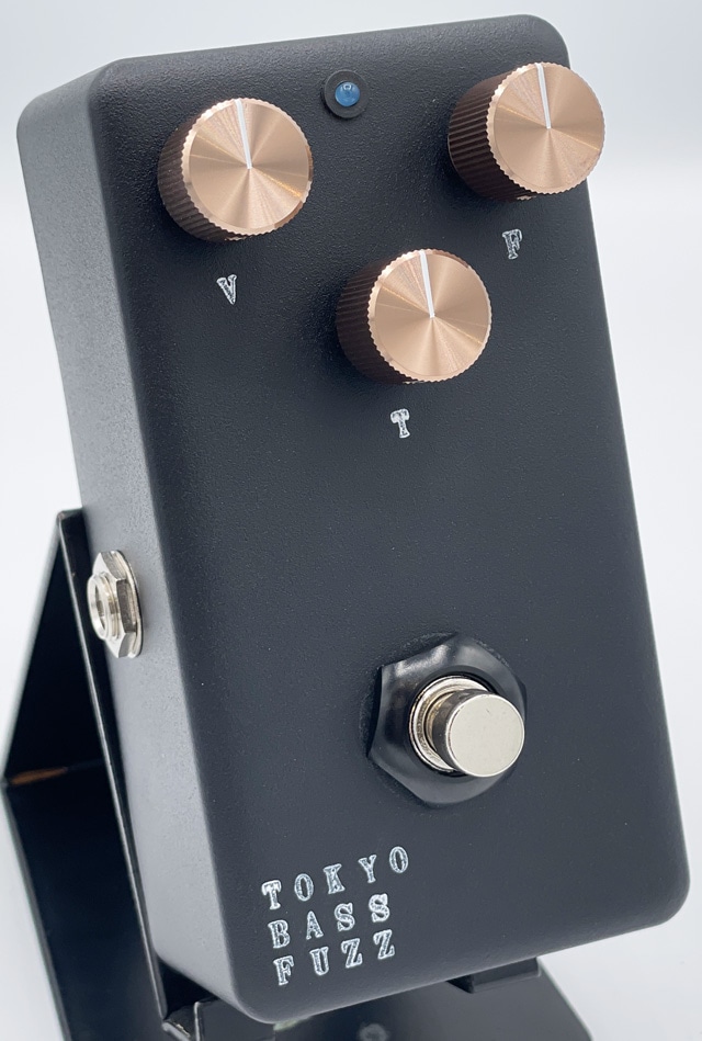 Tokyo Bass Fuzz - BK / ベース用ファズ: エフェクター｜三木楽器公式