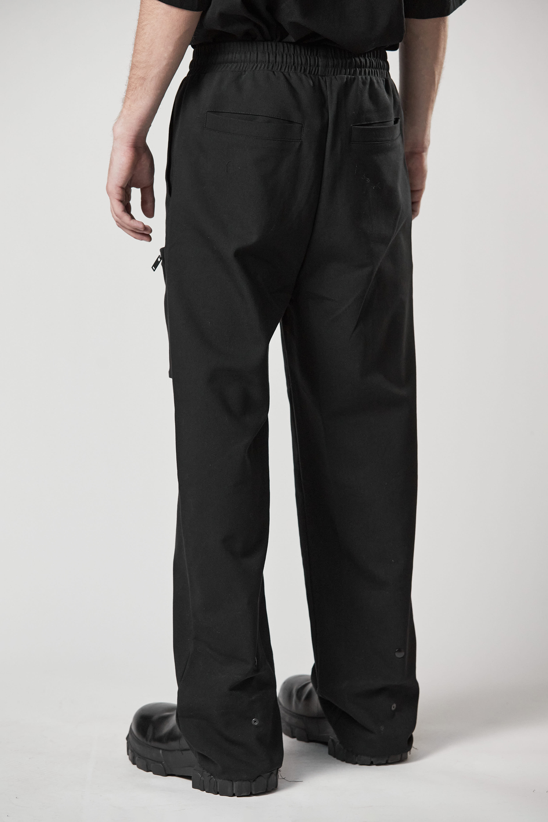 THOM KROM Woven Cotton-Nylon Stretch Cargo Pants | MST456BLACK