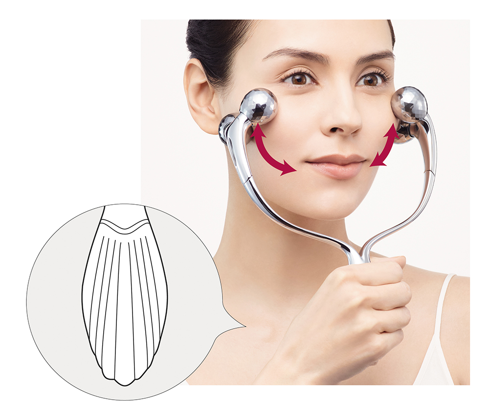 左右対称につまみ流すフェイスライン、チークラインのスペシャリスト