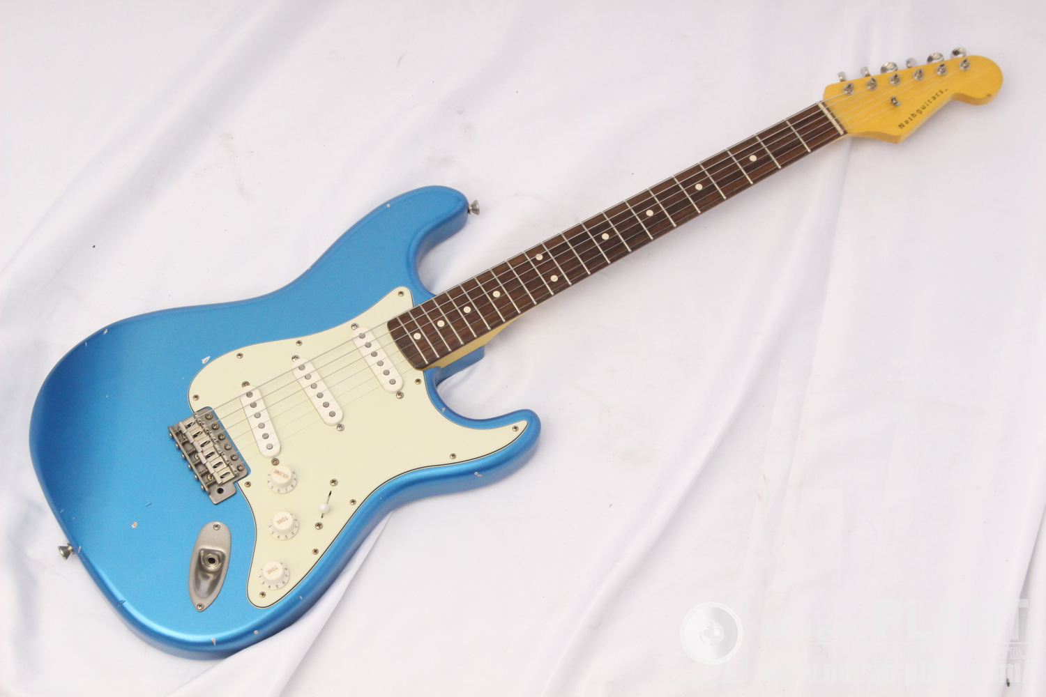 Nash Guitars S-Modelsシリーズ ストラトキャスタータイプS-63 Lake