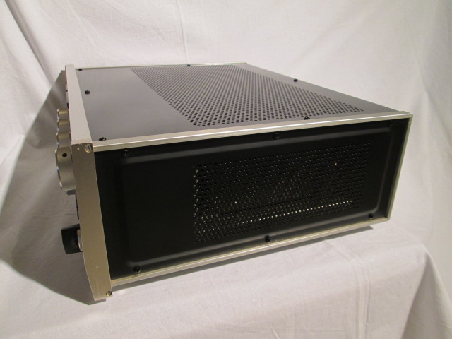 Accuphase E-202 stereo integrated amplifier -sold/ご成約済- | 中古