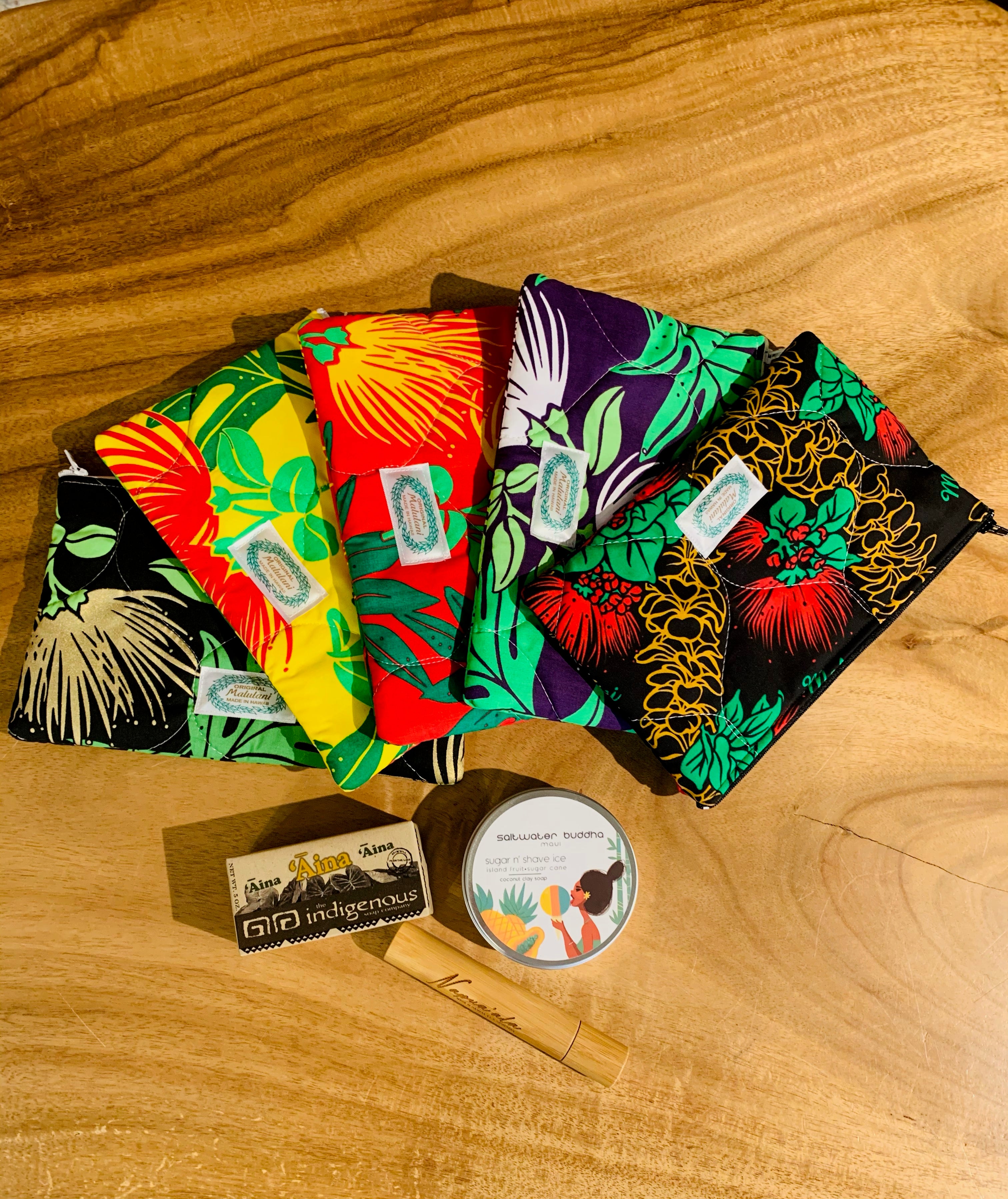 Malulani Zipper Pouch – Native Intelligence