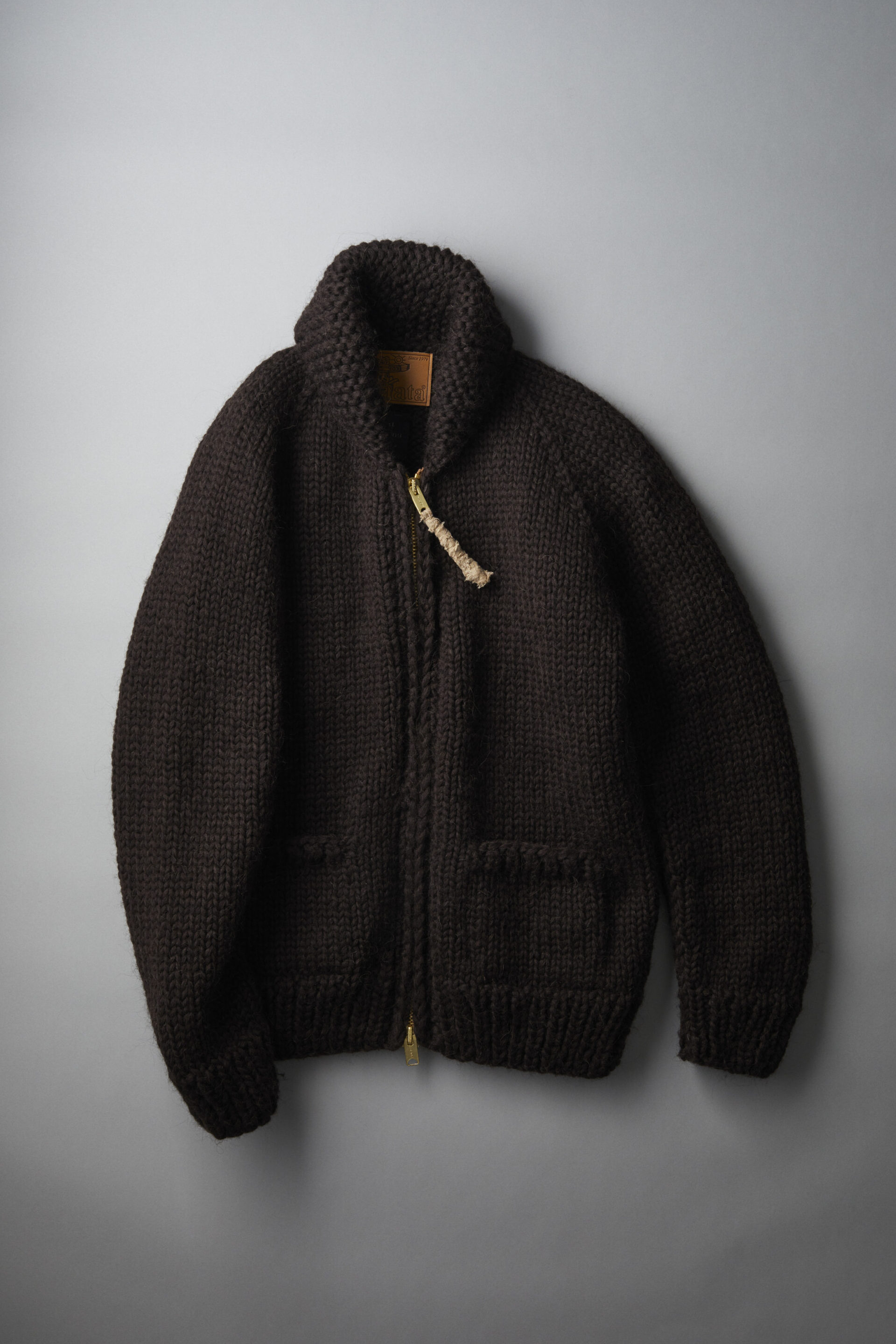 KNIT / ARCHIVE / NAHYAT