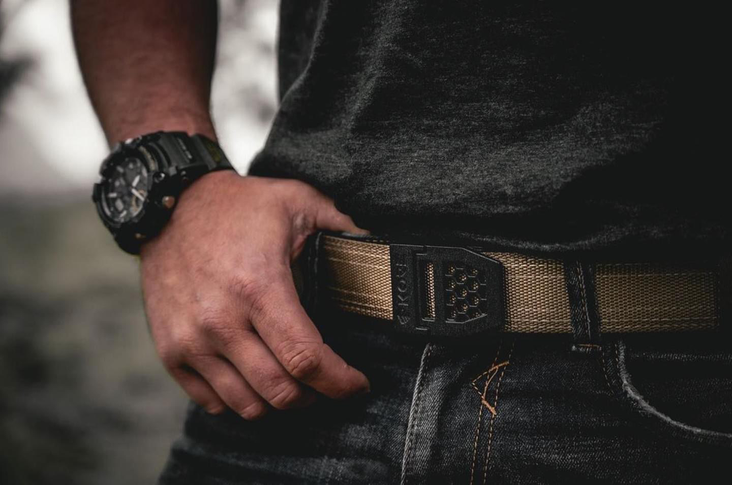 黒 革サドル BELT TOKYO JIS刻印あり 未使用保管品 黒 革サドル BELT