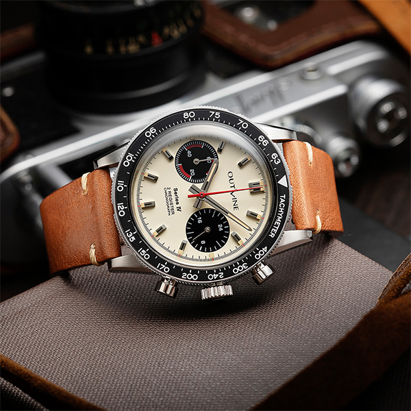 OUTLINE アウトライン 2レジスタークロノ シリーズⅣ パンダ文字盤