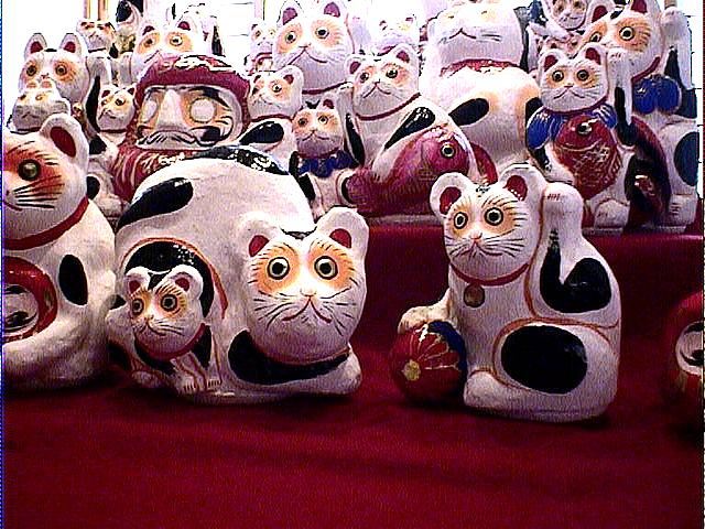 招き猫 多摩張り子 会田