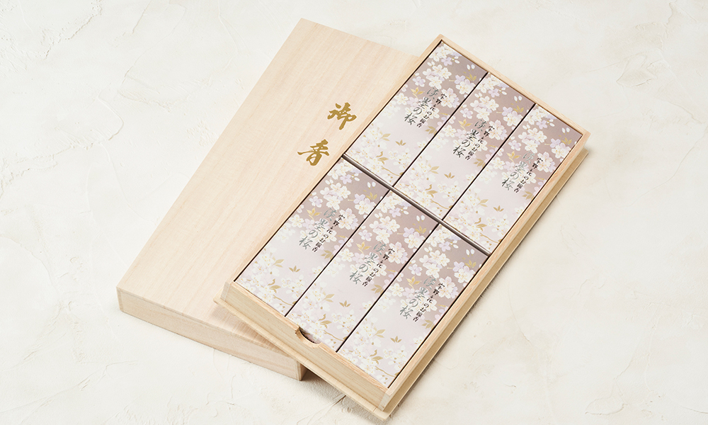 宇野千代のお線香 新・淡墨の桜 桐箱6箱入 | 贈答用お線香 | 日本香堂公式