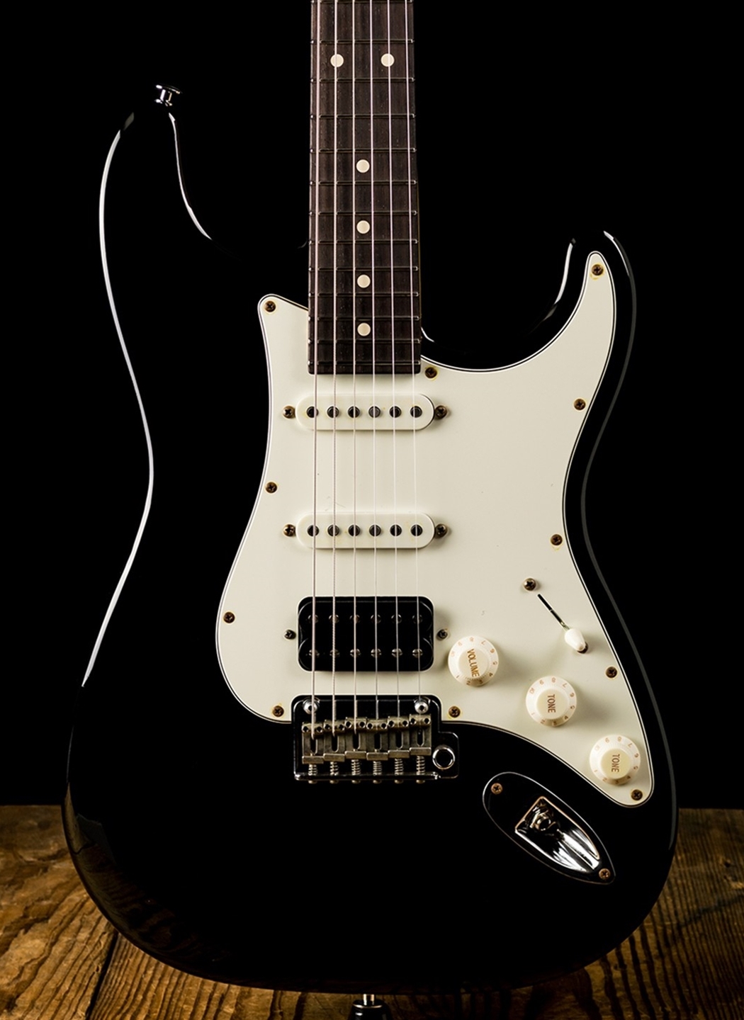 Suhr Classic S Antique - Black