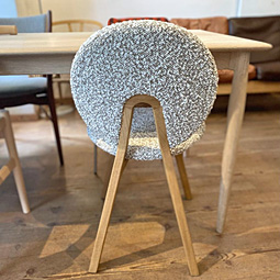 オー・ローズ ファニチャー 宮崎椅子製作所 小泉誠さん hachiチェア