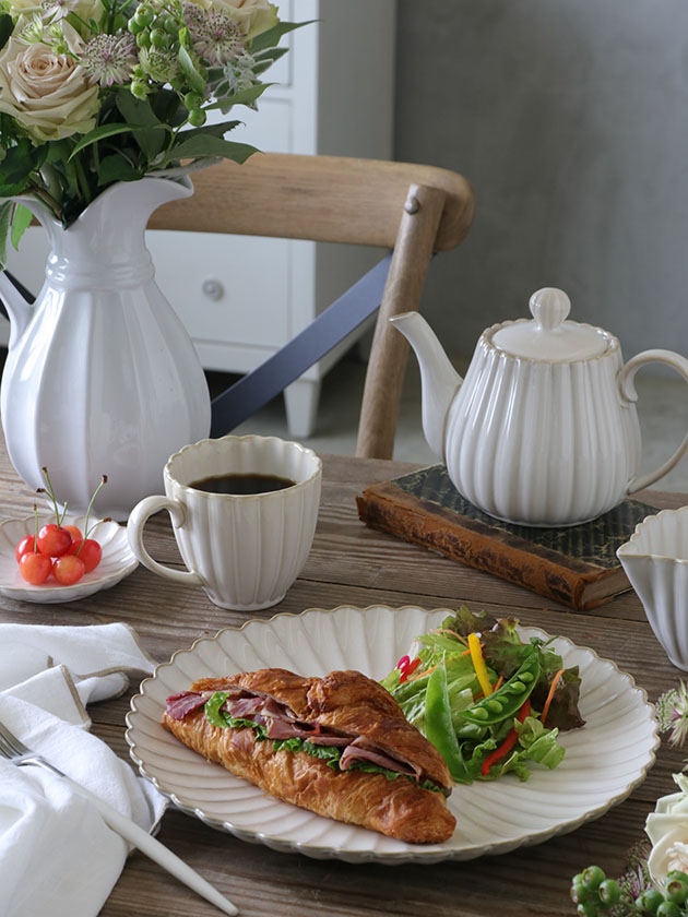 お値下げ【カルティエ】金彩ディナー皿 27センチ5枚セット 発送平日