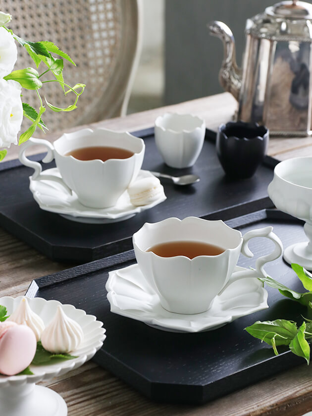 臼杵焼 稜花カップ&ソーサーホワイト