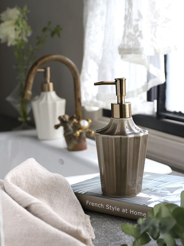 ディスペンサーRitaグレー 400ml シャンプー リンス ソープ 陶器 日本